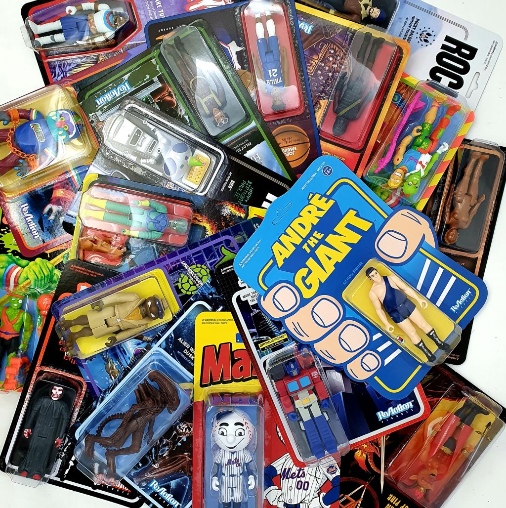 Qui de la boite ou du jouet ?