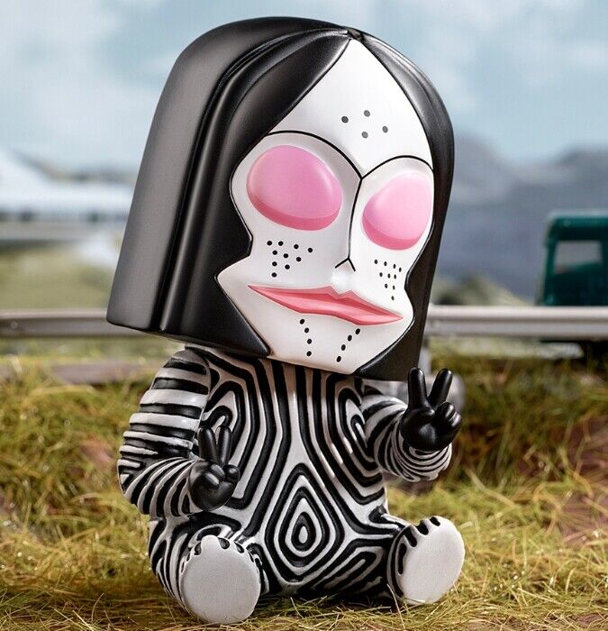 KAIJU Sitting in a Row Series Figures