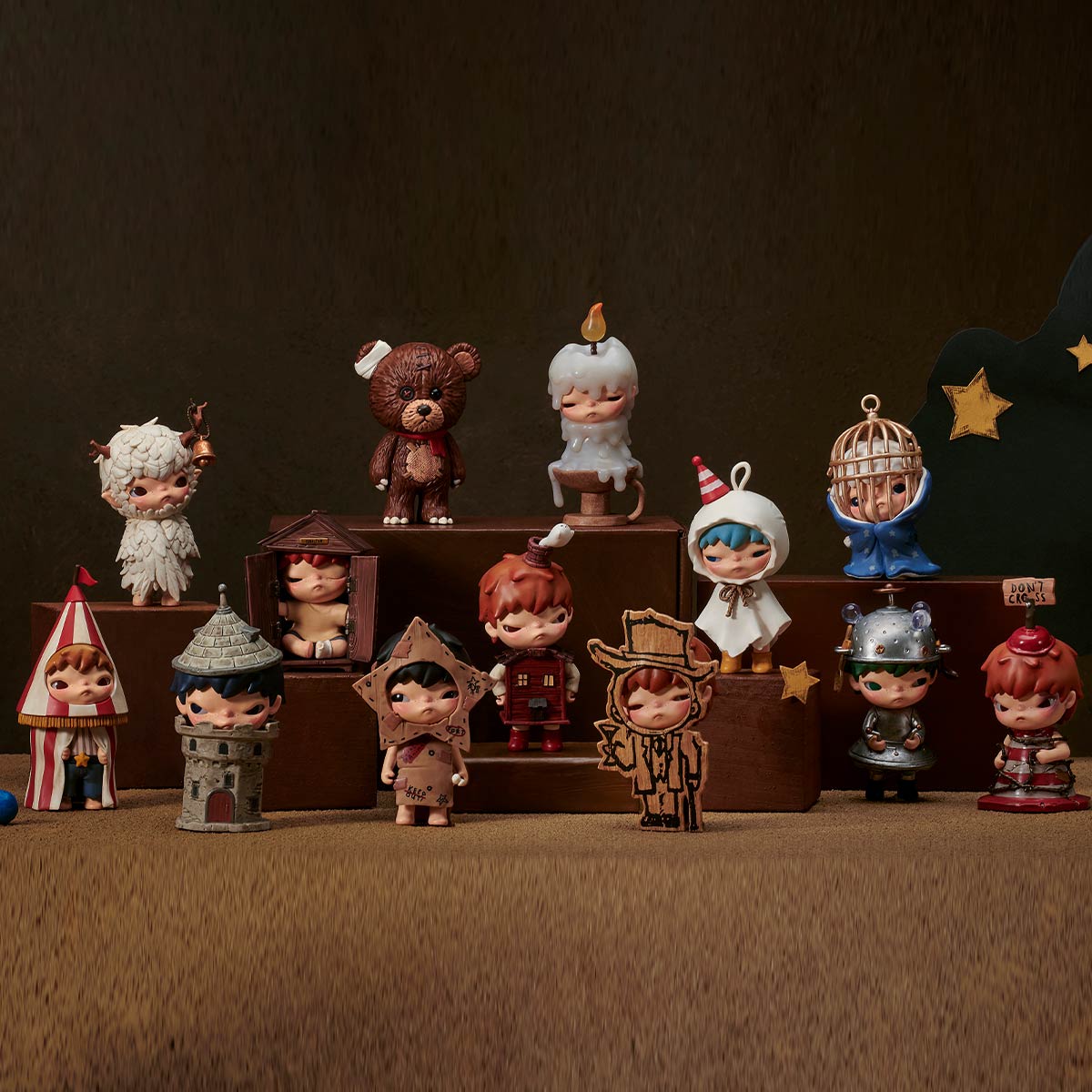 Hirono Shelter Series Figures Display (12pcs)