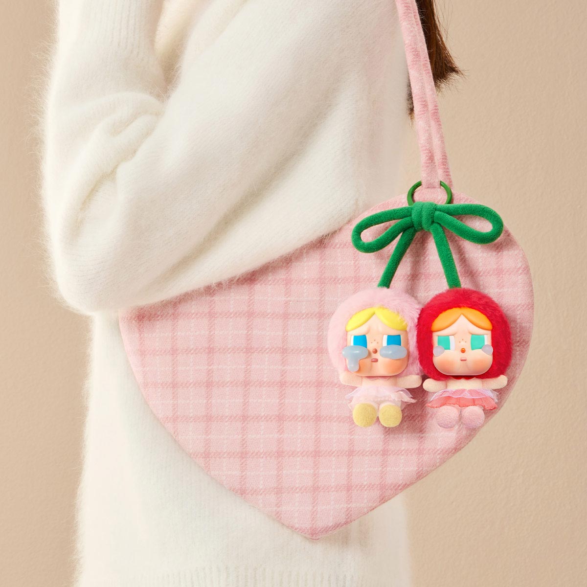 Crybaby Crying For Love Series-Vinyl Plush Hanging Card (Love You Cherry Much)