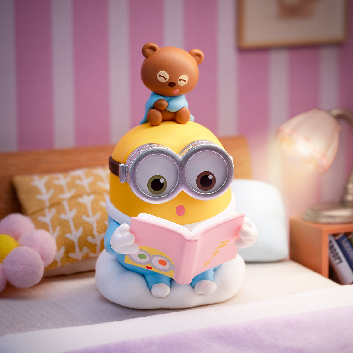 Minions Bedtime Stories by Bob and Tim Series Figures