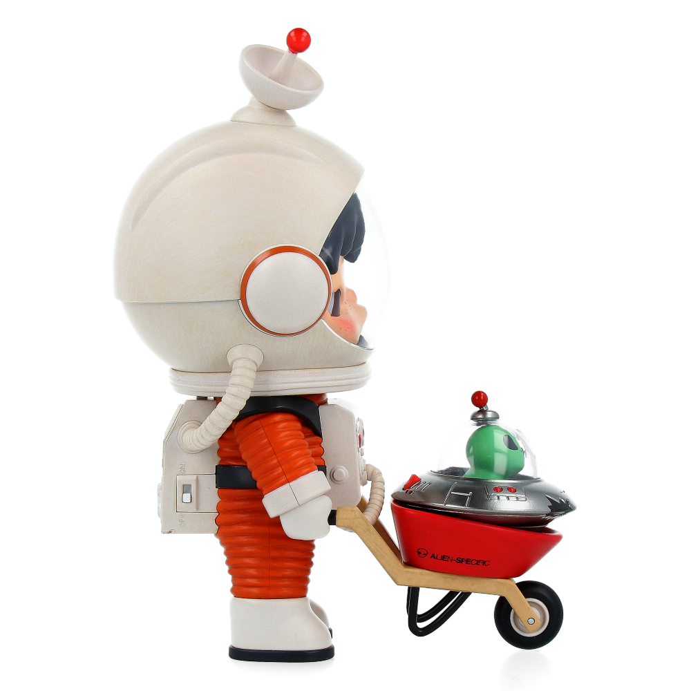 Hirono Search for Aliens Figurine