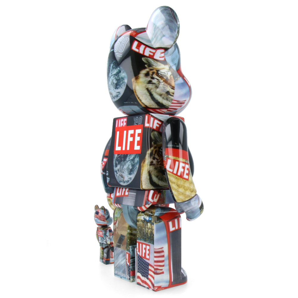 400% + 100% Bearbrick Life Magazine