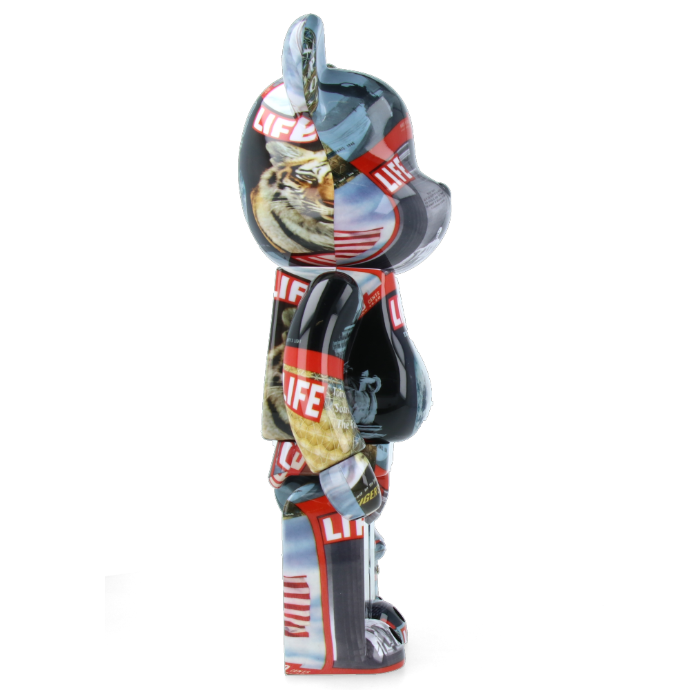 400% + 100% Bearbrick Life Magazine
