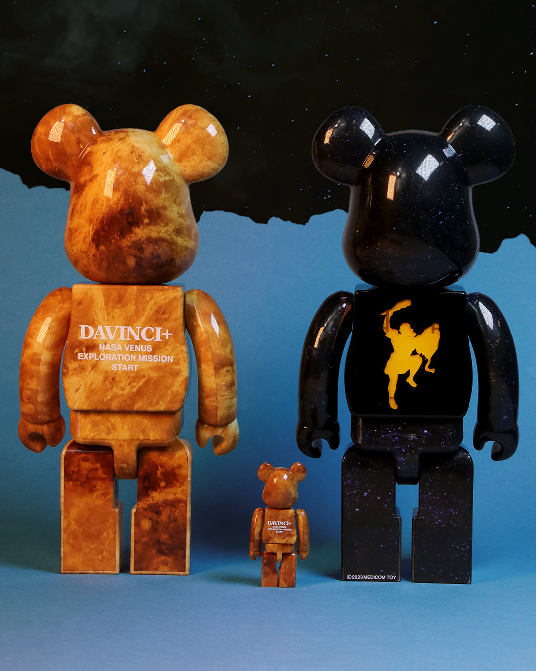 400% + 100% Bearbrick Venus