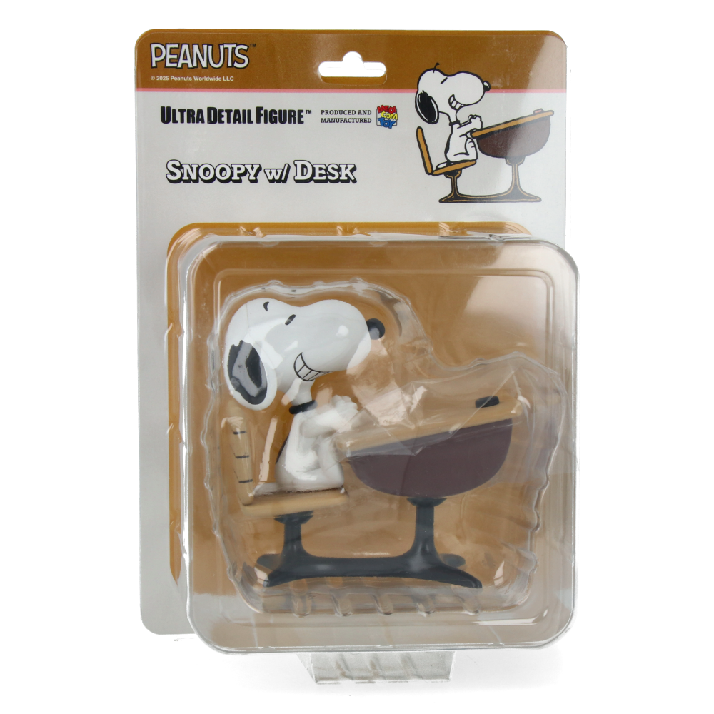 Figurine UDF Peanuts Series 18 - Snoopy with Desk