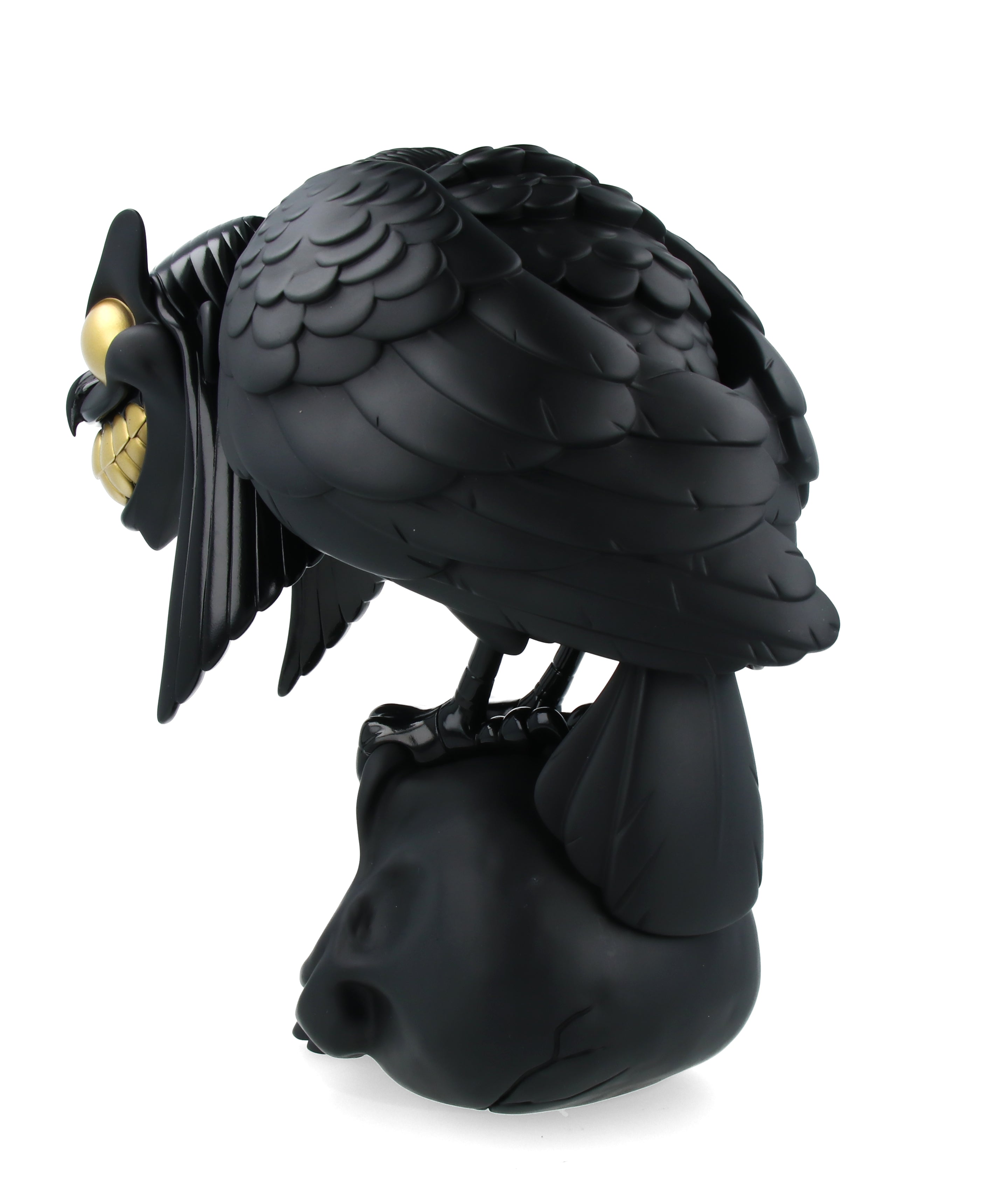 Harpy - Black & Gold Version by Peter de Sève