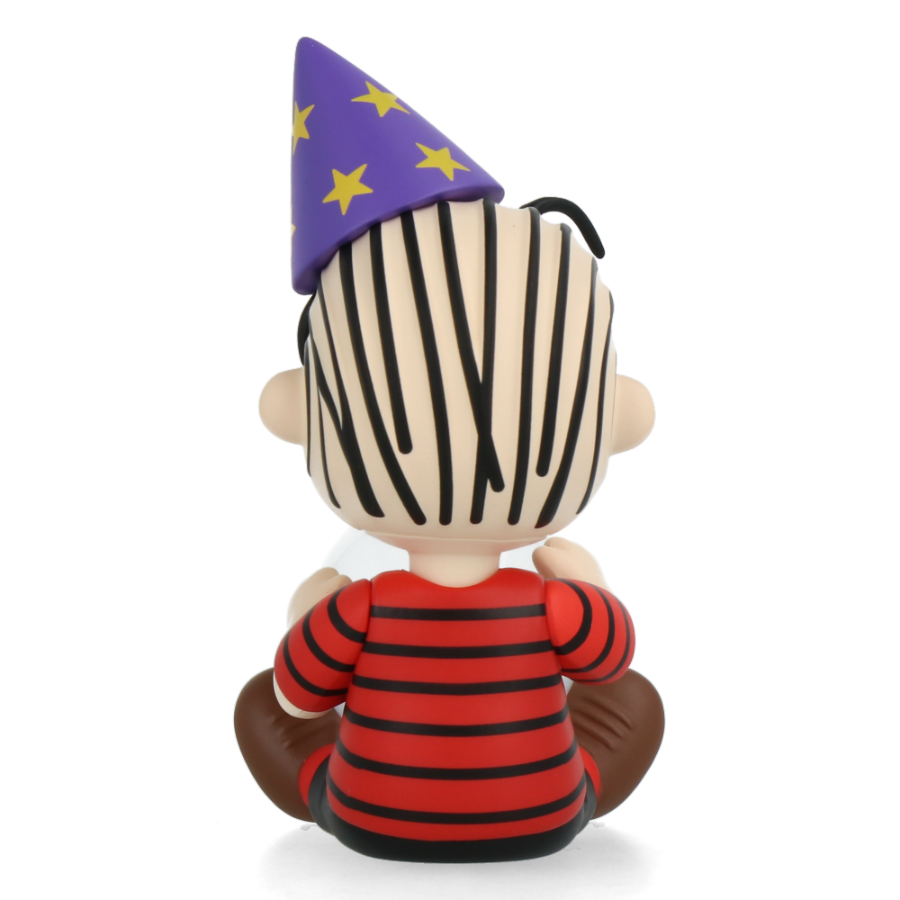 Figurine UDF Peanuts Series 17 - Linus & Crystal Ball