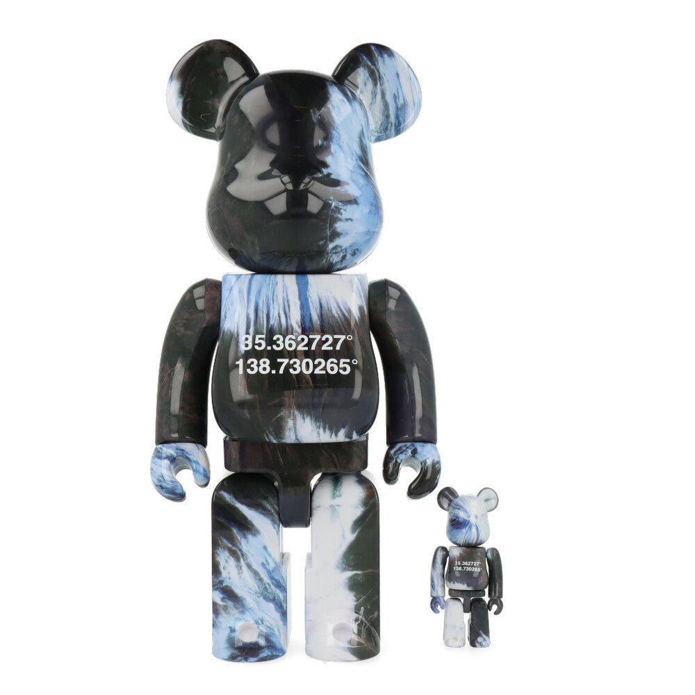 400% + 100% Bearbrick Benjamin Grant - Overview Fuji