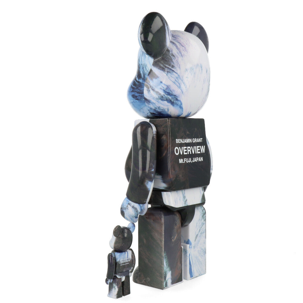 400% + 100% Bearbrick Benjamin Grant - Overview Fuji