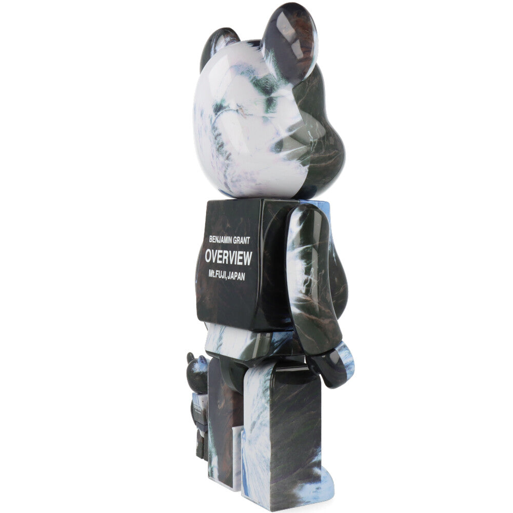 400% + 100% Bearbrick Benjamin Grant - Overview Fuji