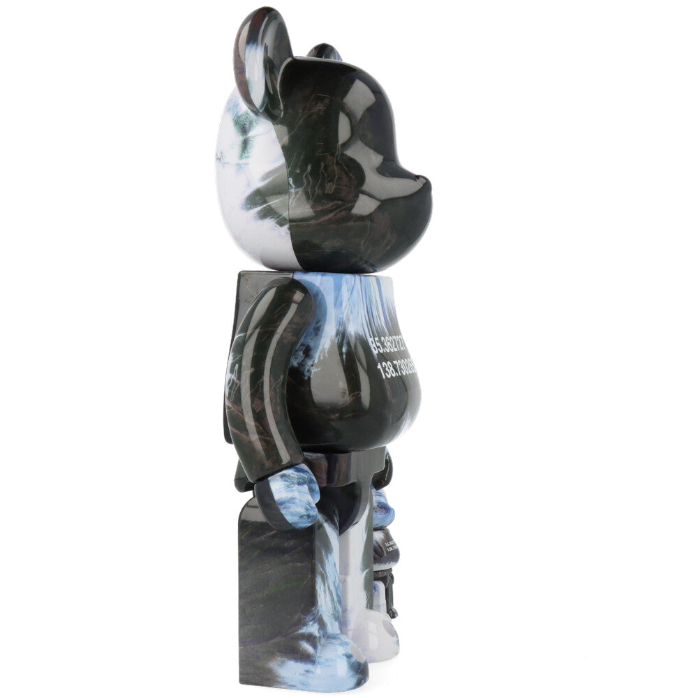 400% + 100% Bearbrick Benjamin Grant - Overview Fuji