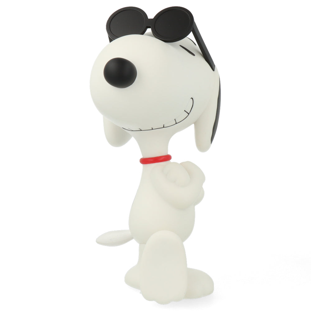 Figurine VCD 70's Peanuts - Sunglasses Snoopy