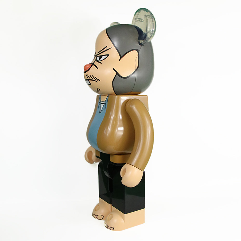 1000% Bearbrick Bum San