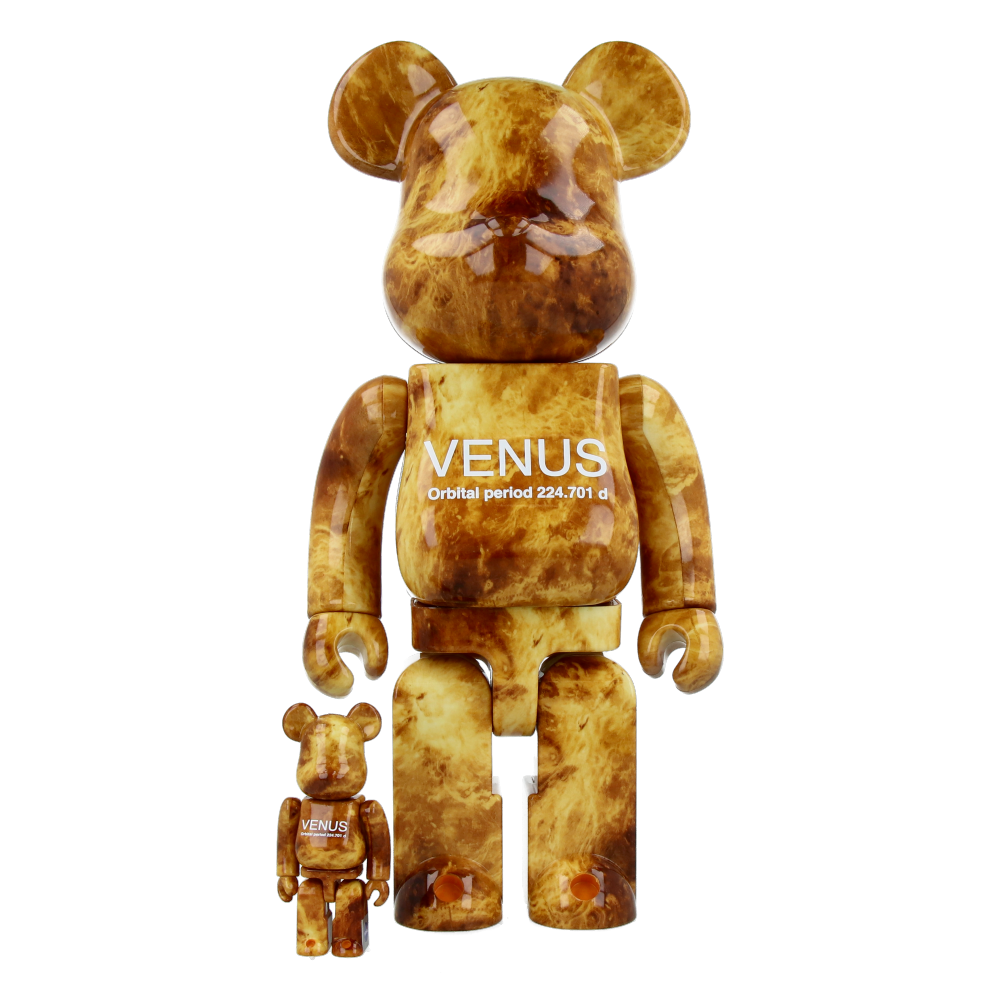 400% + 100% Bearbrick Venus