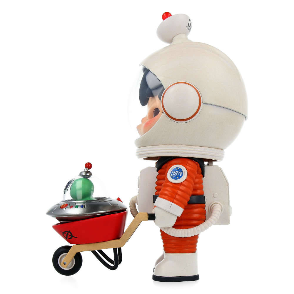 Hirono Search for Aliens Figurine