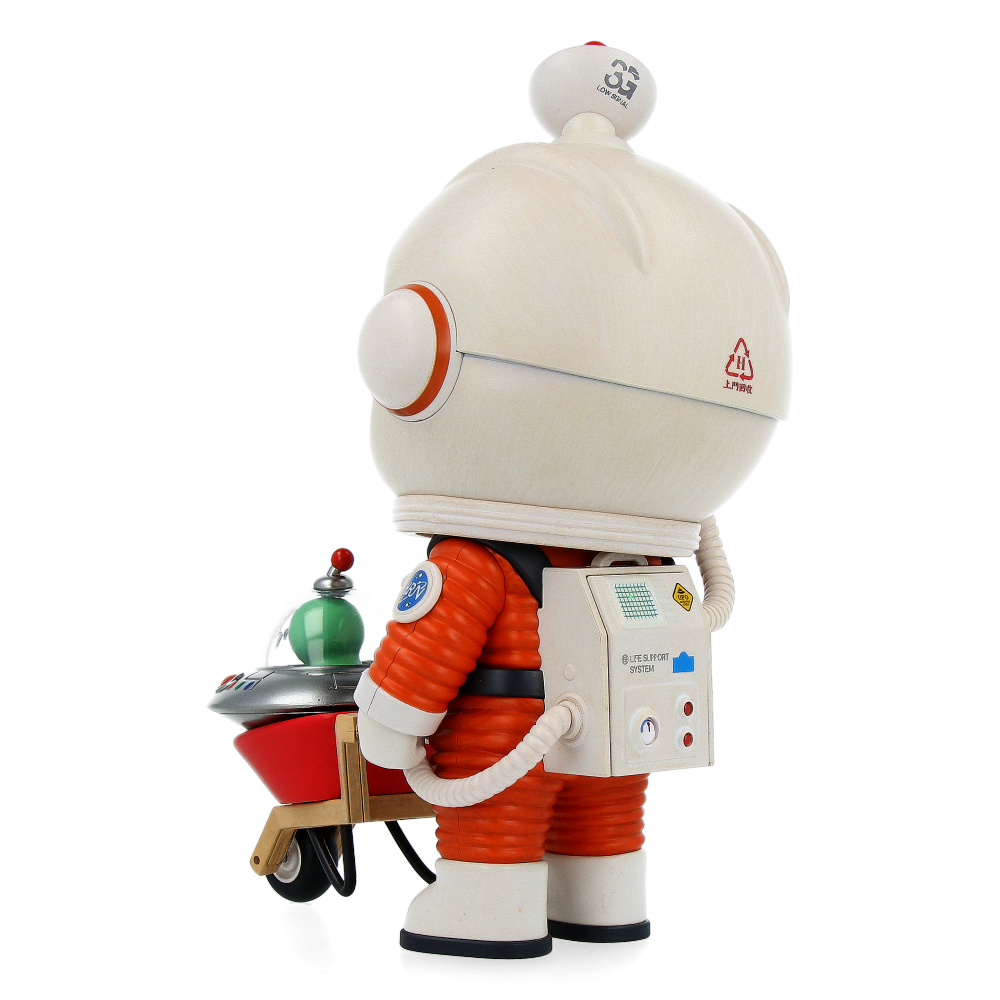 Hirono Search for Aliens Figurine