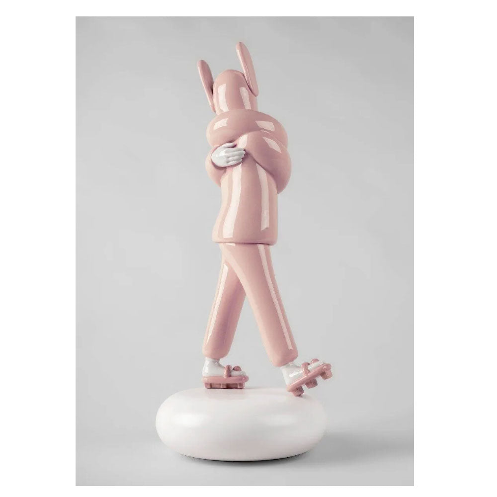 Umarmte Skulptur (Pink) - Jaime Hayon