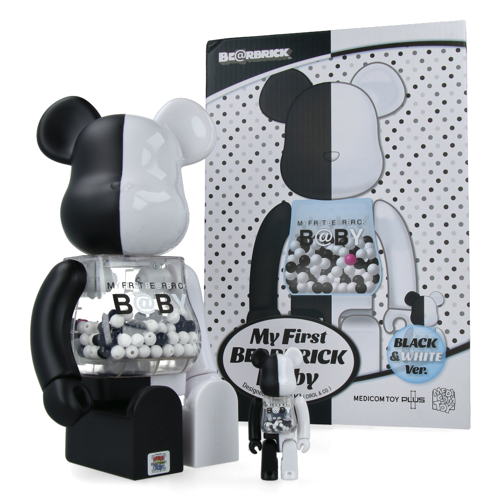 400% + 100% Bearbrick My First Baby Black & White