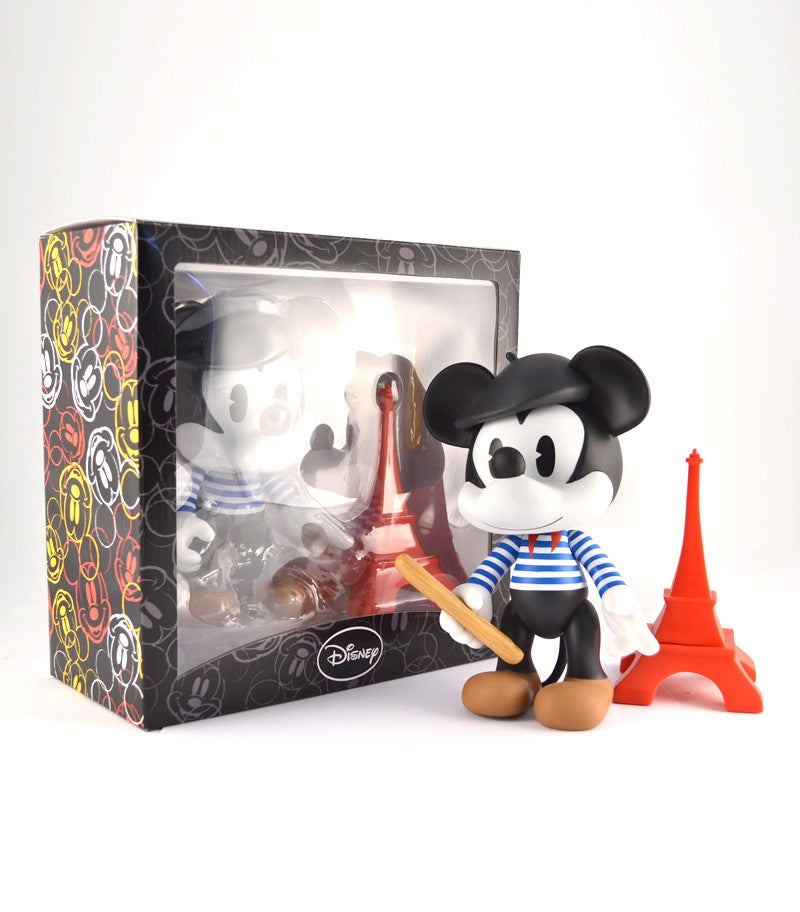 8 "Mickey Mouse - París
