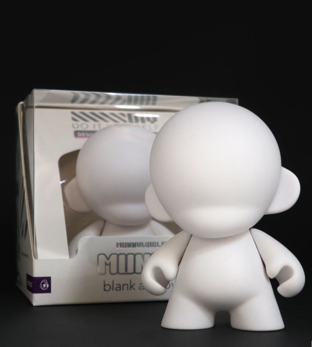 Kidrobot Munny World 4 Inch White Mini Munny DIY Vinyl Figure Art Toy
