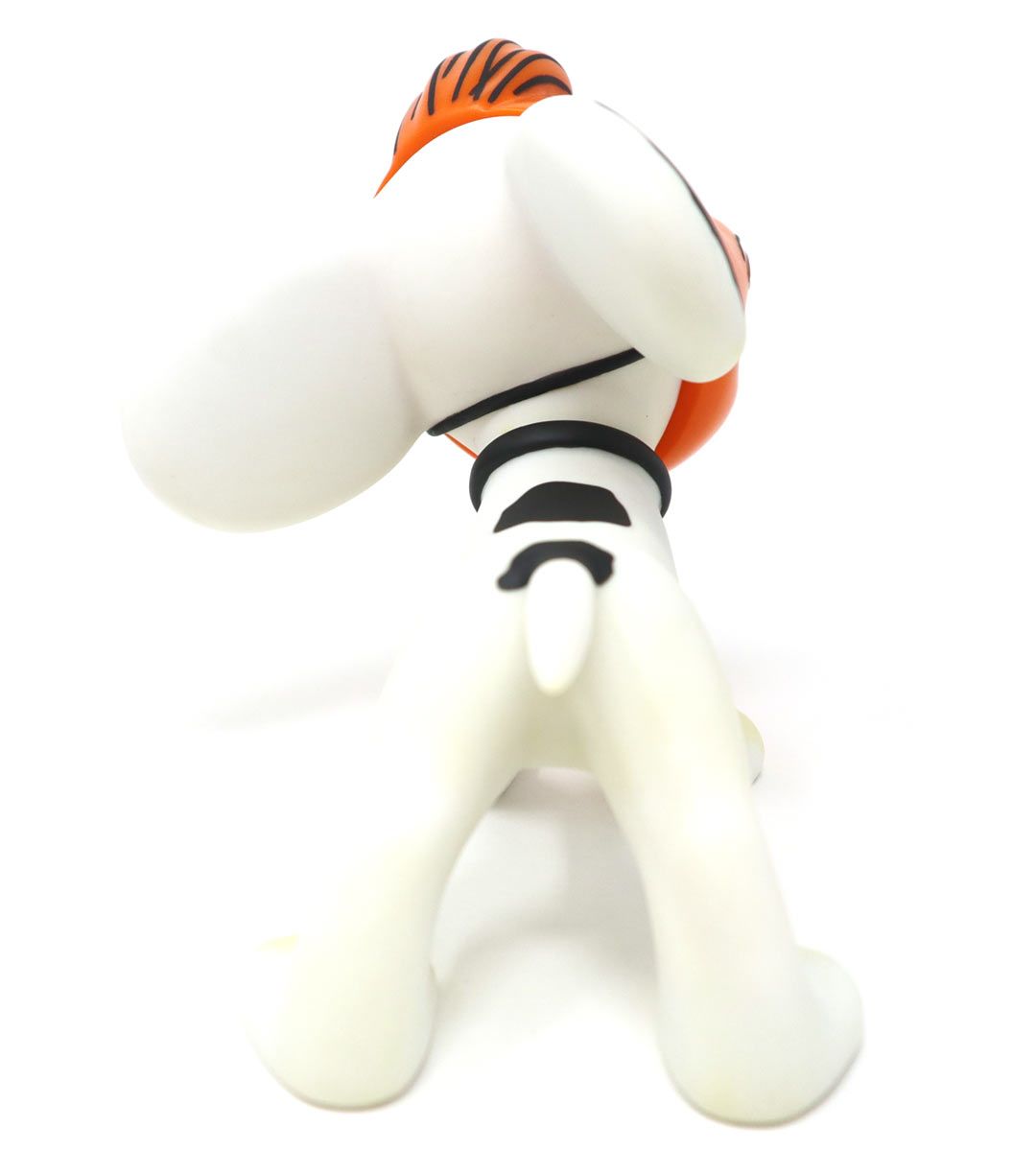 Figurine VCD 50's Peanuts - Snoopy avec un masque orange