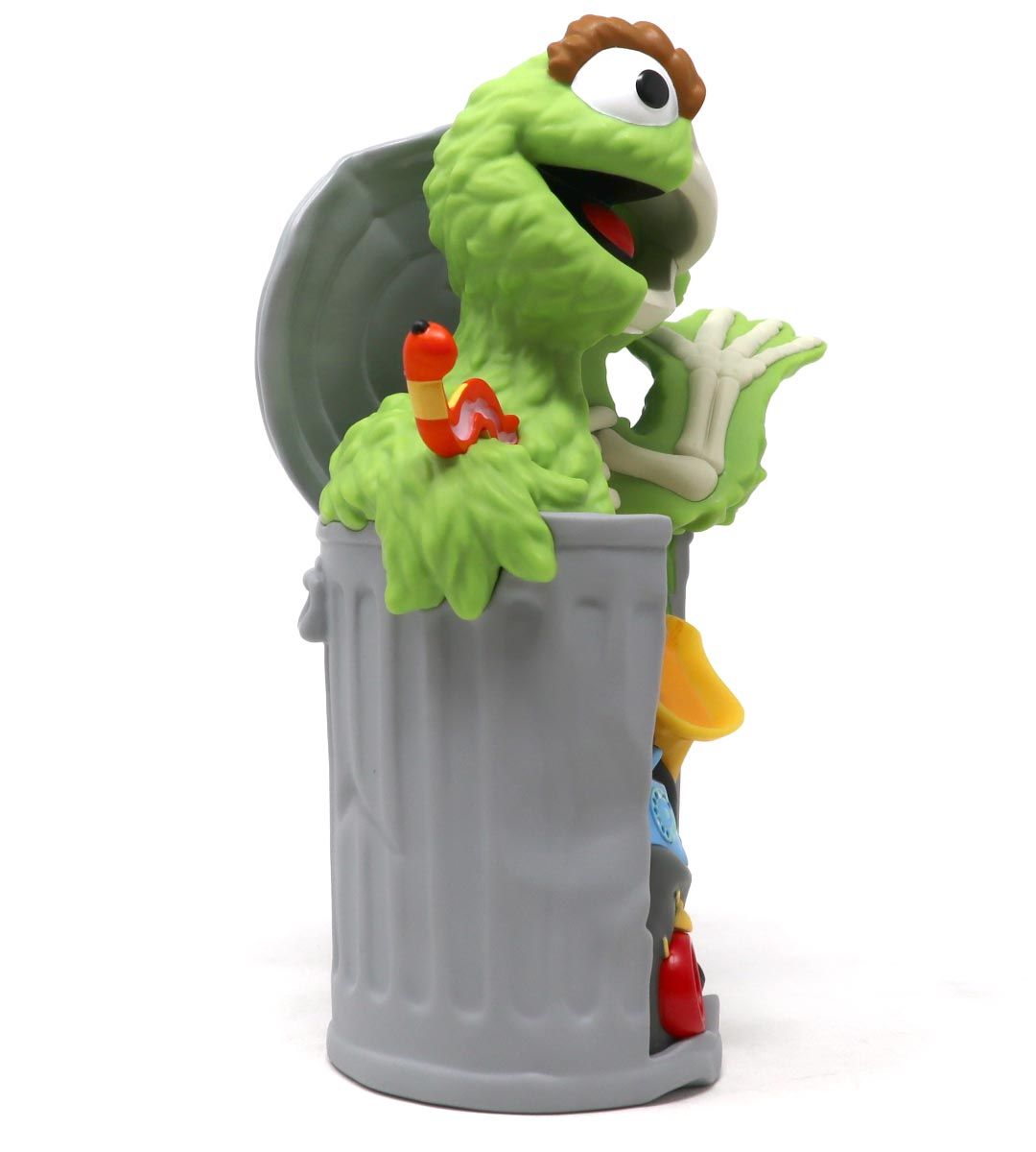 XXRAY Series : Oscar The Grouch (Sesame Street)