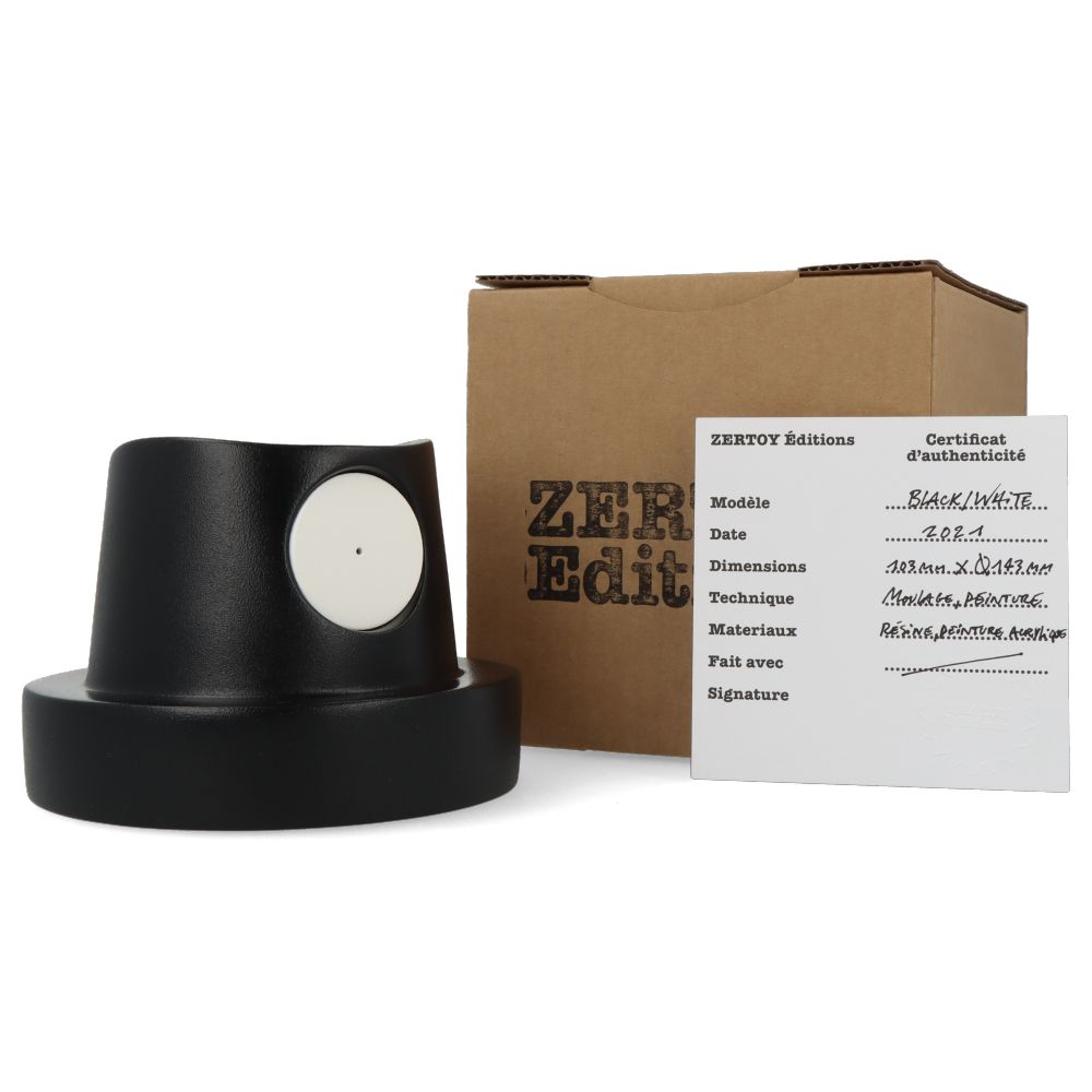 Zertoy - Black & white Cap