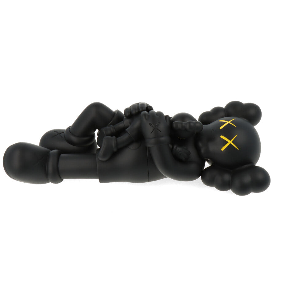 Kaws : Holiday Singapore - Black Version