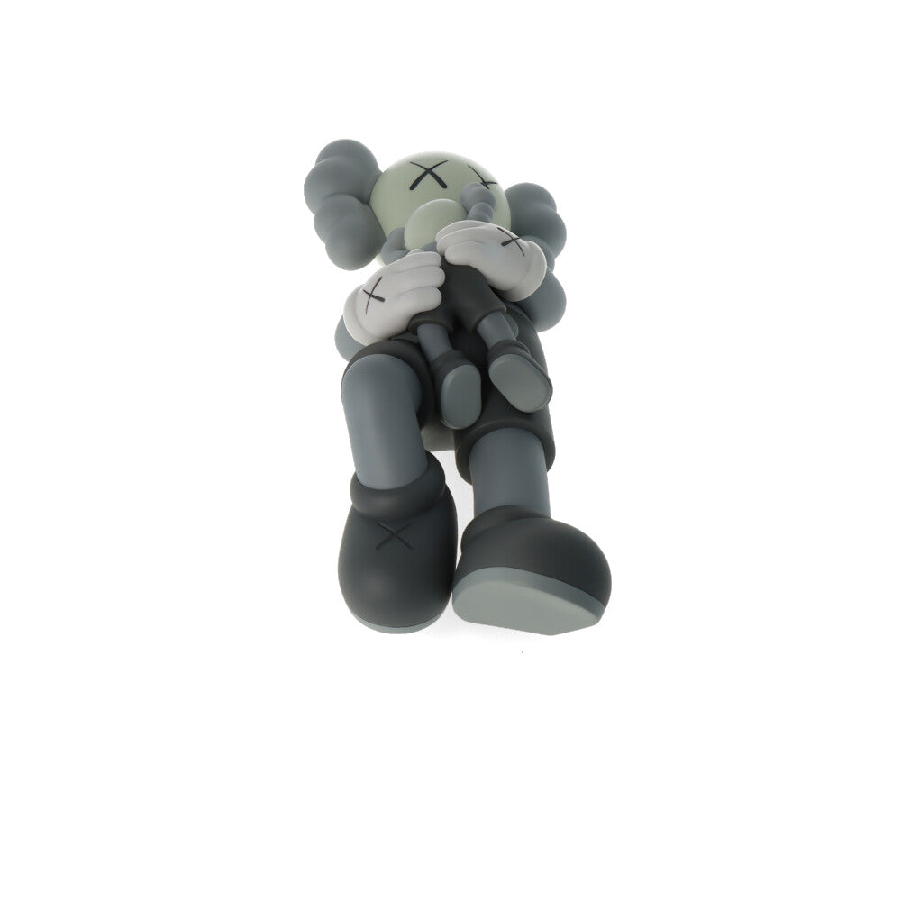 Kaws : Holiday Singapore - Grey Version