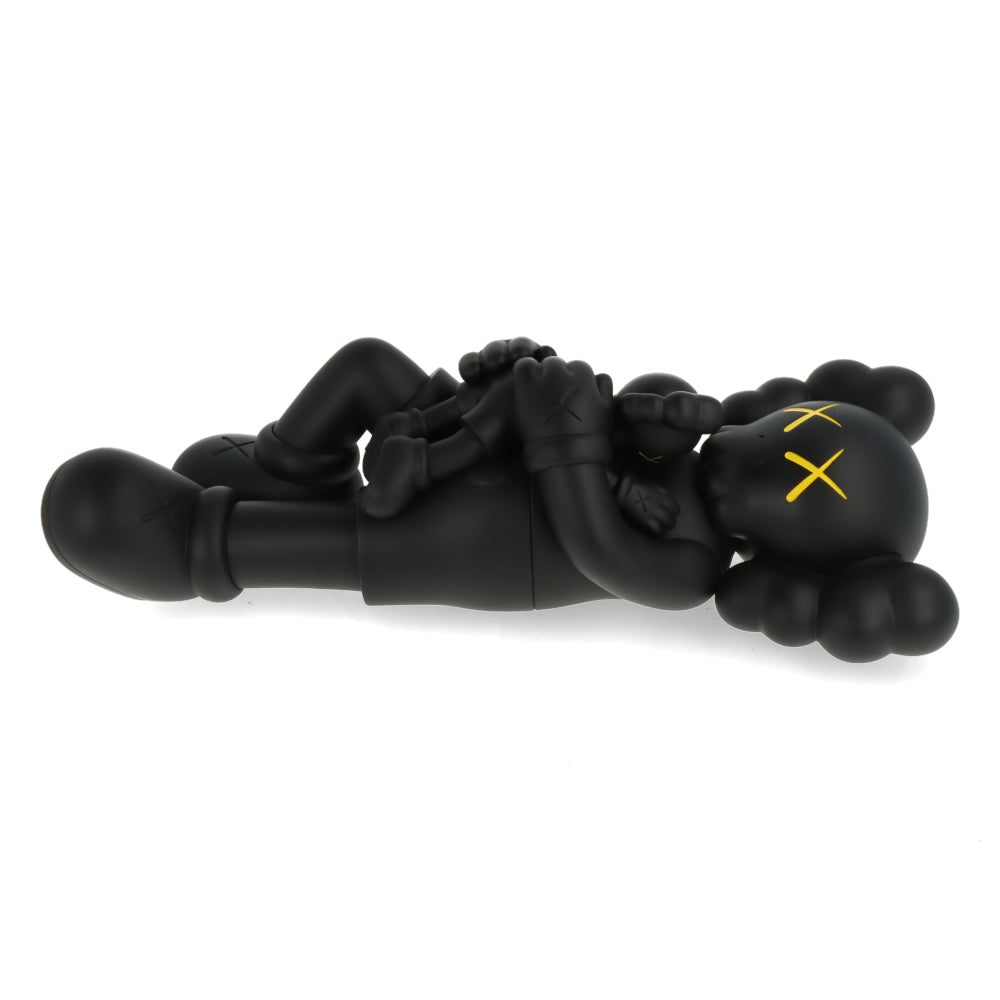 Kaws : Holiday Singapore - Black Version