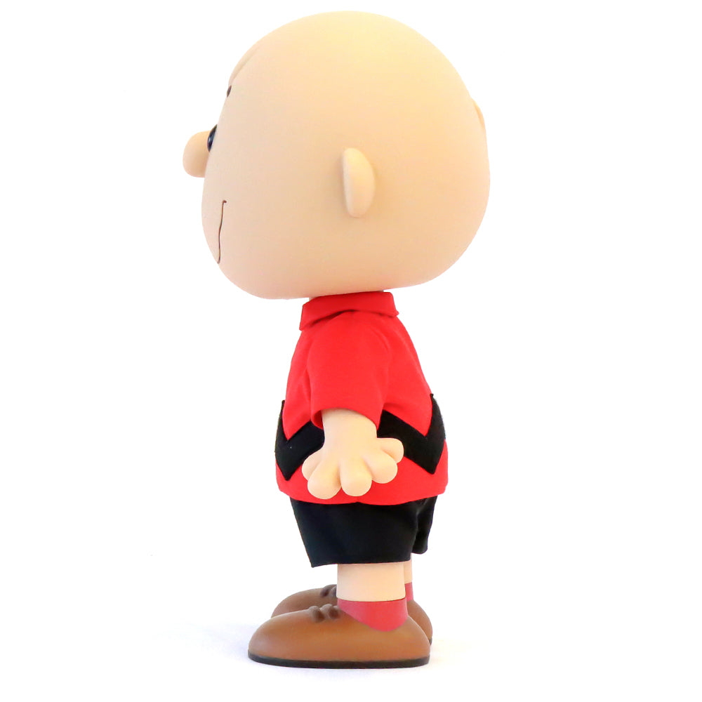Peanuts Supersize - Charlie Brown (camisa roja)