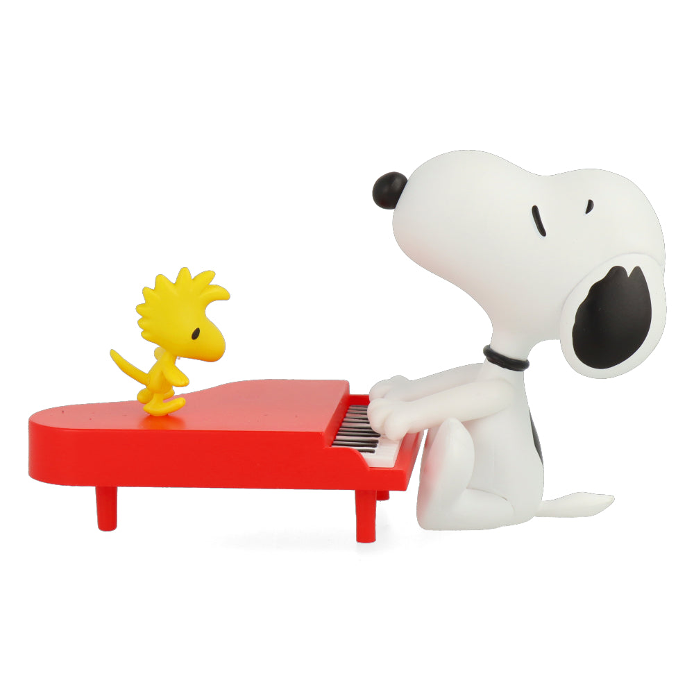 Figura UDF Peanuts Series 13 - Pianist Snoopy